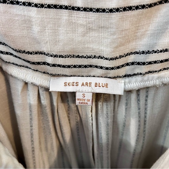 Skies Are Blue Boho Cream & Black Striped Embroidered Top Camisole Size Small - Picture 2 of 6